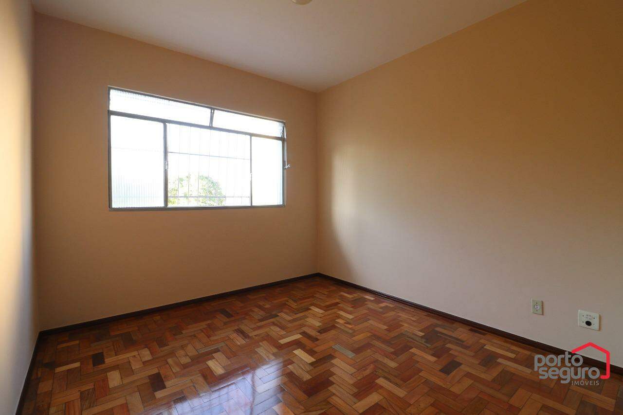 Apartamento à venda no Centro: Apartamento à venda, Centro - Divinópolis/MG
