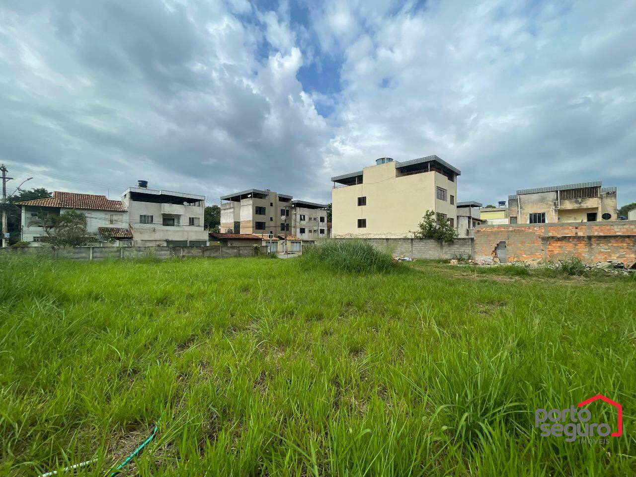 Lote para aluguel no Esplanada: Lote para alugar, Esplanada - Divinópolis/MG