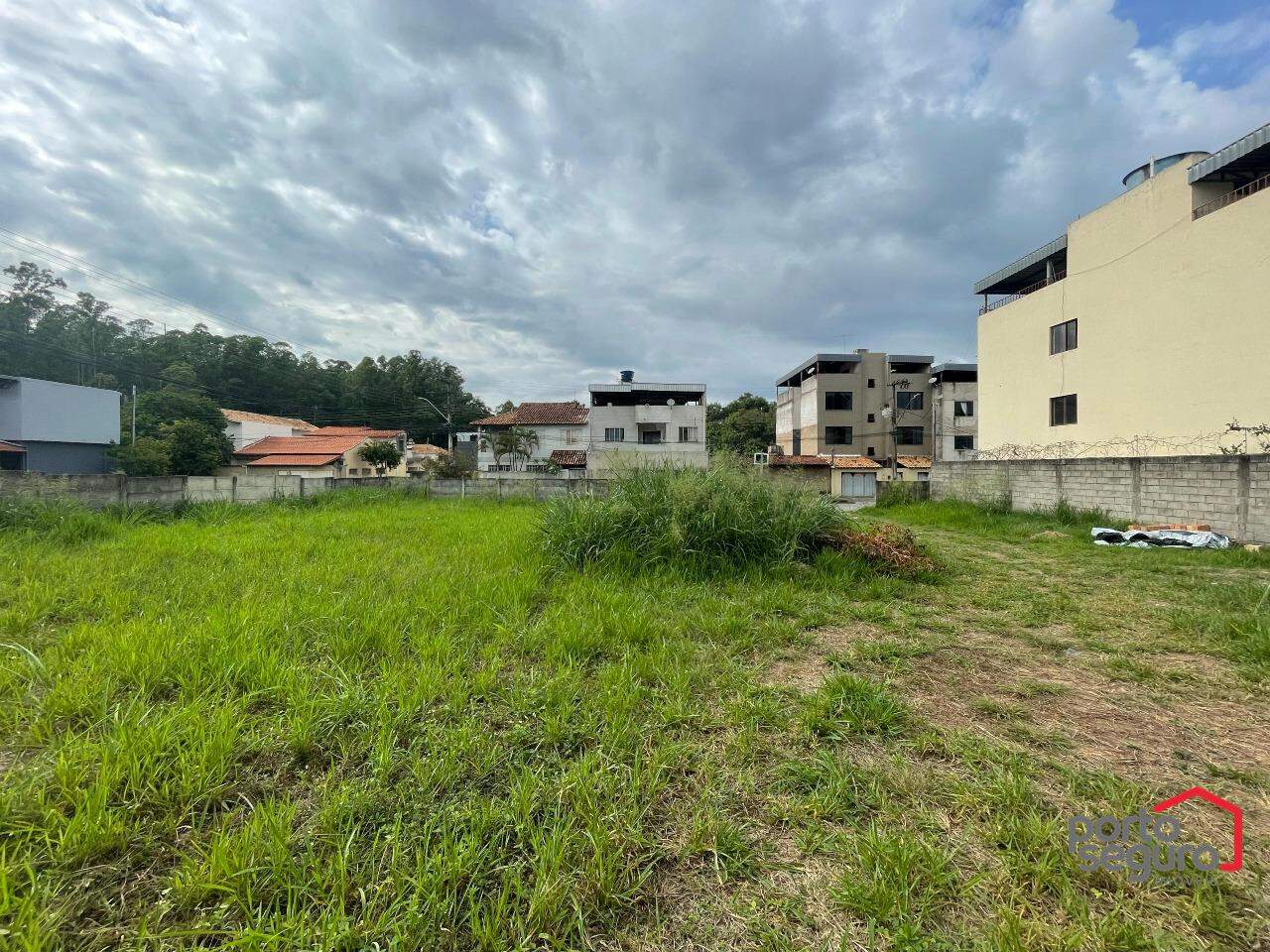 Lote para aluguel no Esplanada: Lote para alugar, Esplanada - Divinópolis/MG