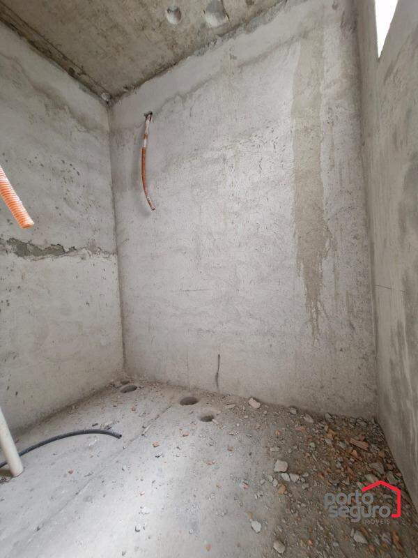 Apartamento à venda no Centro: Apartamento à venda, Centro - Divinópolis/MG