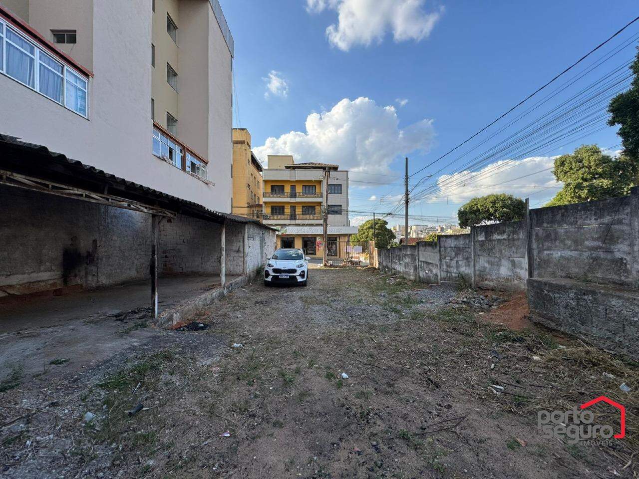 Lote para aluguel no Planalto: Lote para alugar, Planalto - Divinópolis/MG