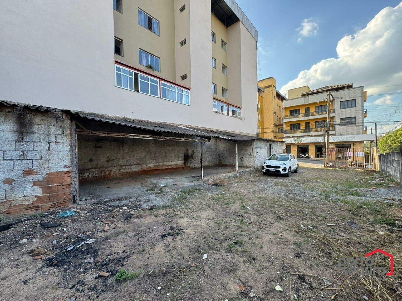 Lote para aluguel no Planalto: Lote para alugar, Planalto - Divinópolis/MG