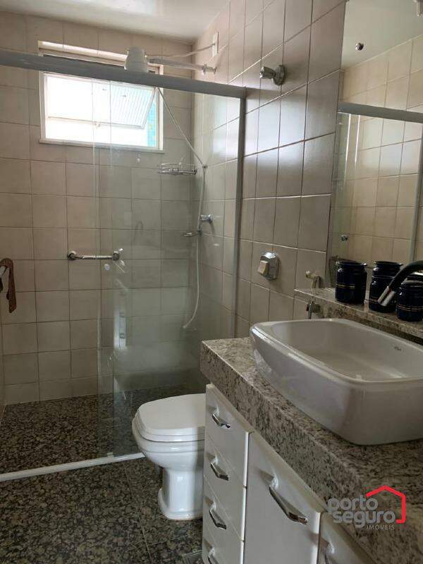 Apartamento à venda no Centro: Apartamento à venda, Centro - Divinópolis/MG