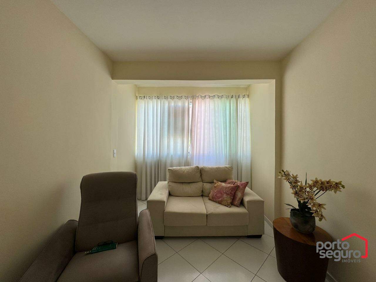 Apartamento à venda no Centro: Apartamento à venda, Centro - Divinópolis/MG