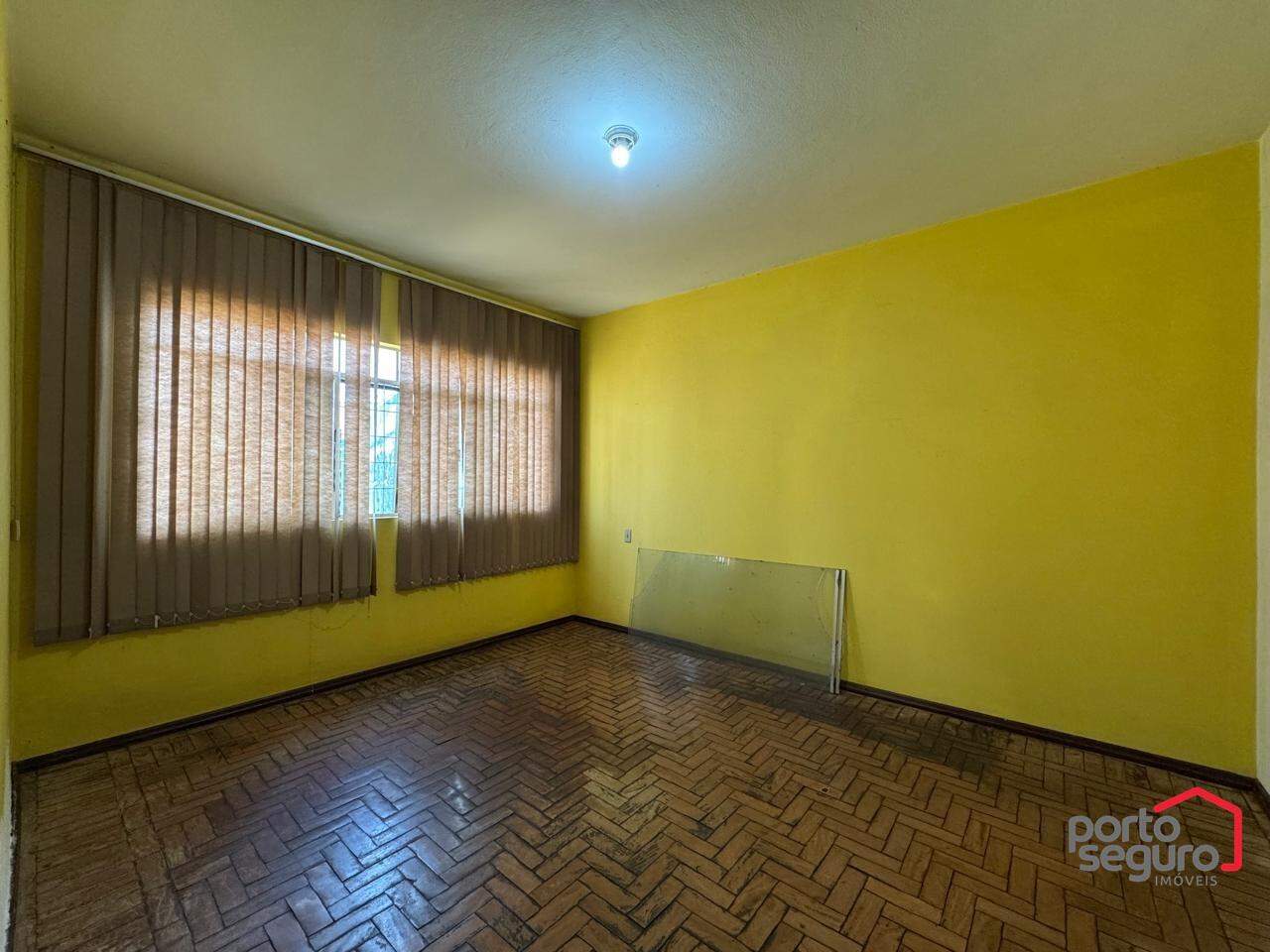 Casa à venda no Bom Pastor: Casa à venda, Bom Pastor - Divinópolis/MG