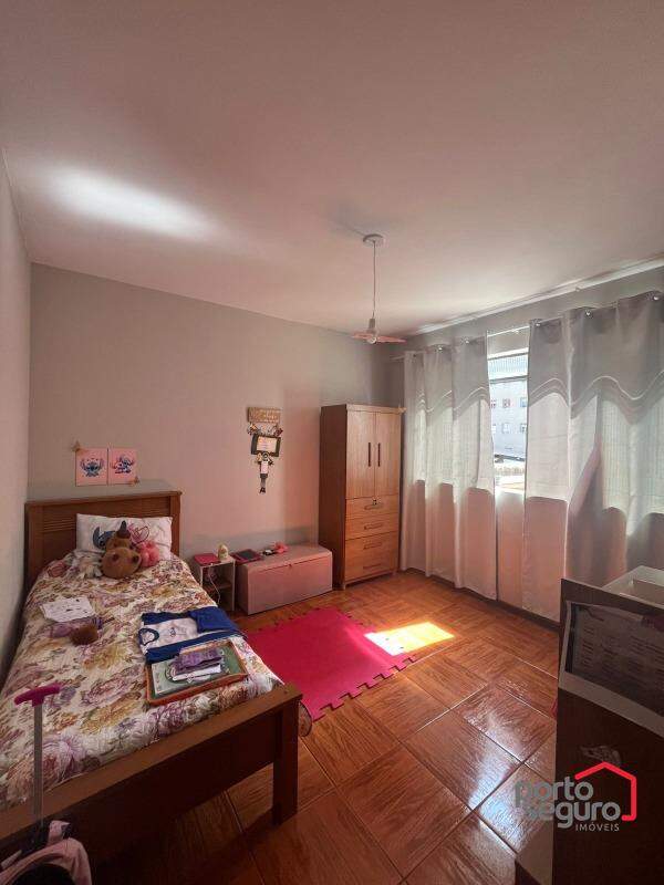 Apartamento à venda no Centro: Apartamento à venda, Centro - Divinópolis/MG