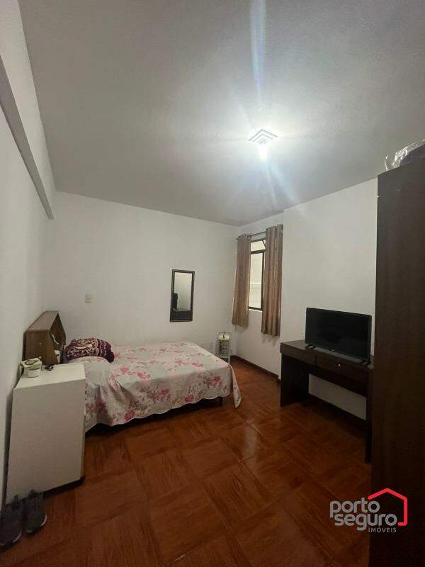 Apartamento à venda no Centro: Apartamento à venda, Centro - Divinópolis/MG