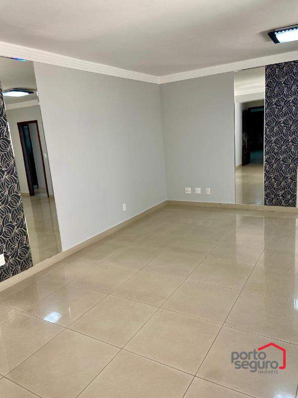 Apartamento à venda no Centro: Apartamento à venda, Centro - Divinópolis/MG