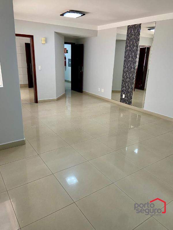 Apartamento à venda no Centro: Apartamento à venda, Centro - Divinópolis/MG