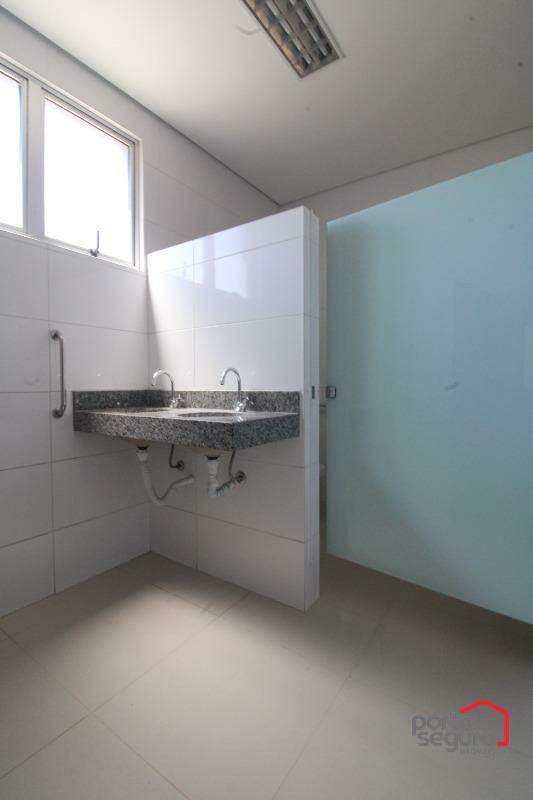 Sala para aluguel no Centro: Sala para alugar, Centro - Divinópolis/MG
