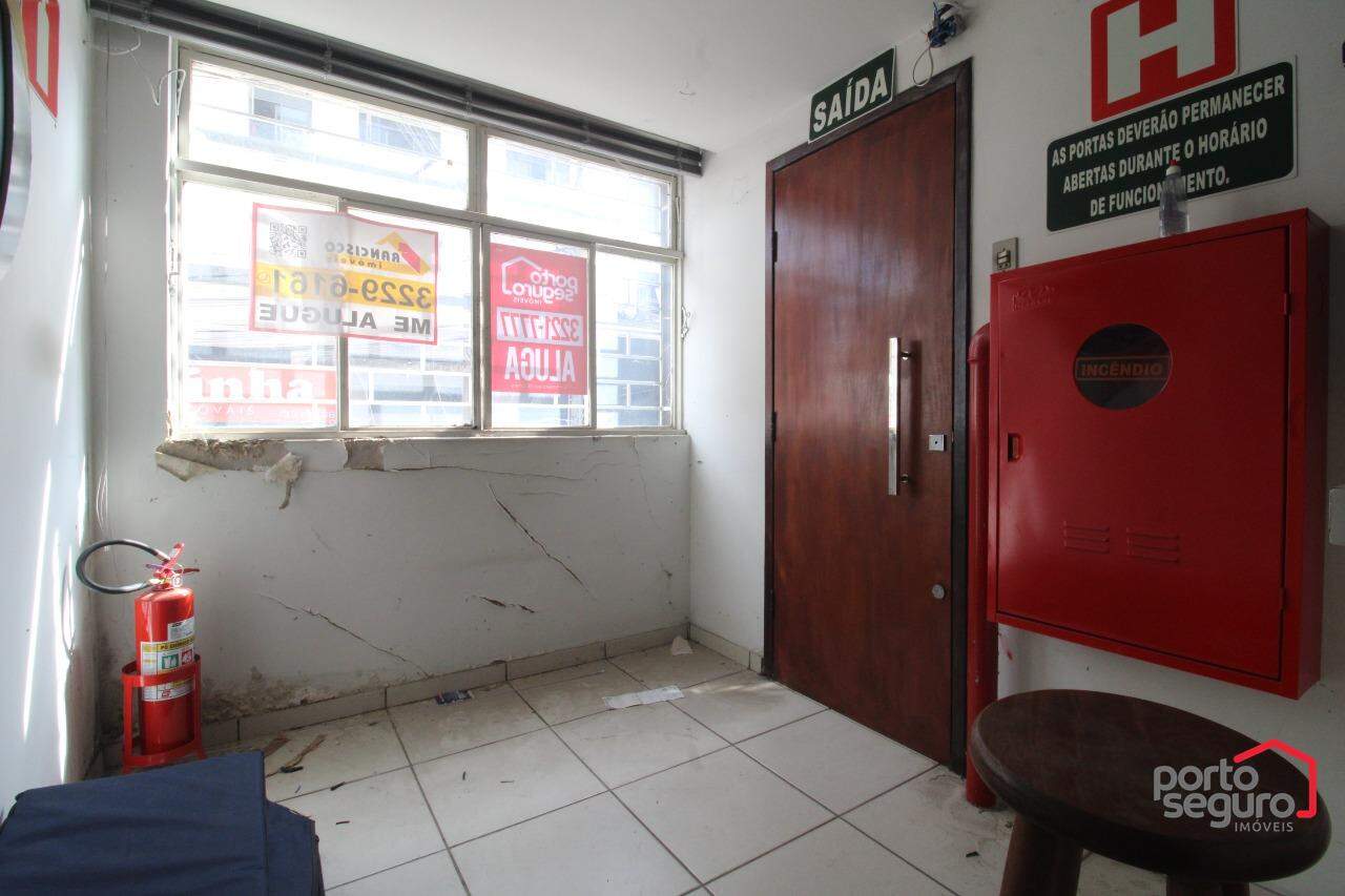Apartamento para aluguel no Centro: Apartamento para alugar, Centro - Divinópolis/MG