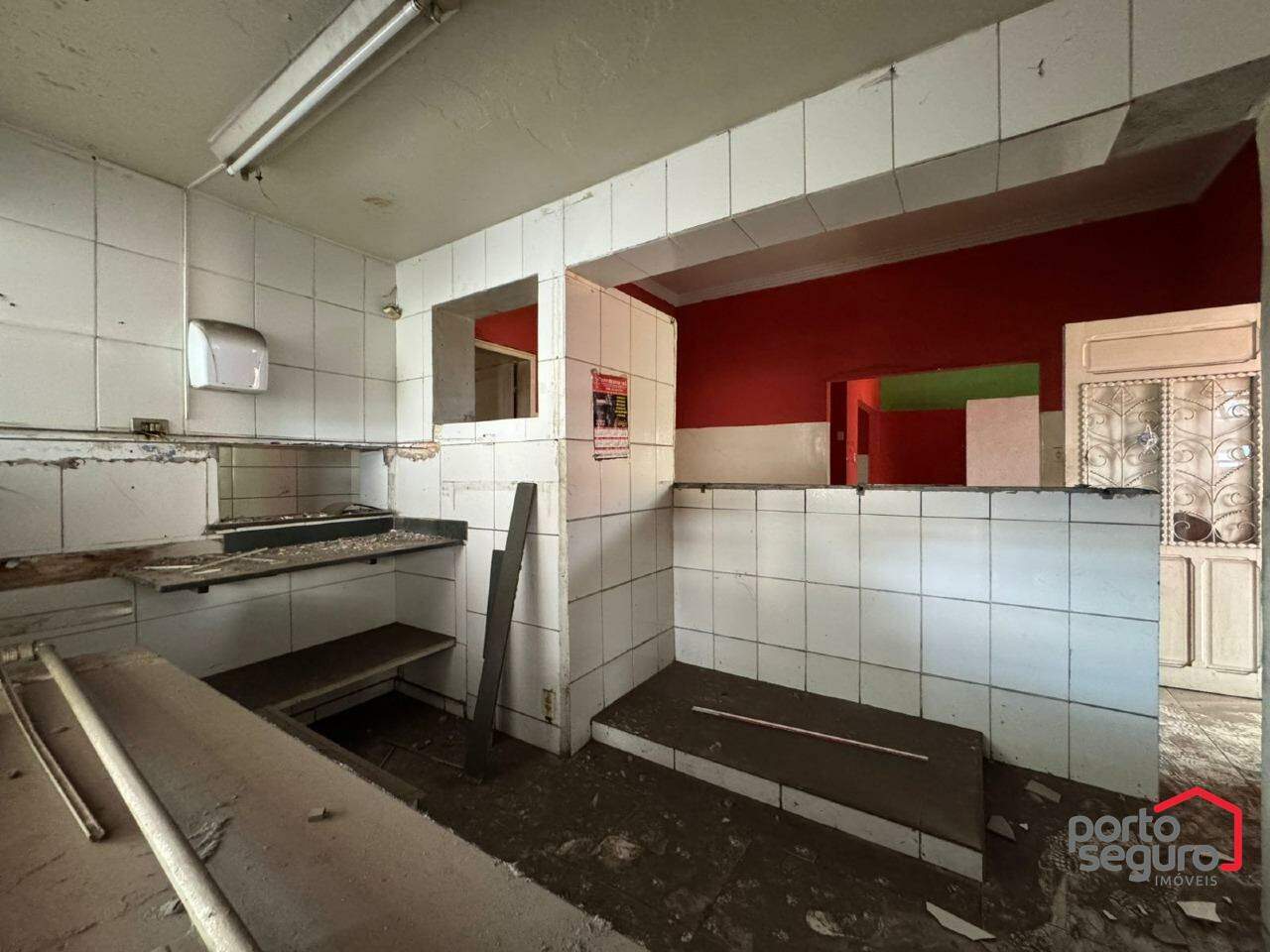 Casa para aluguel no Centro: Casa para alugar, Centro - Divinópolis/MG