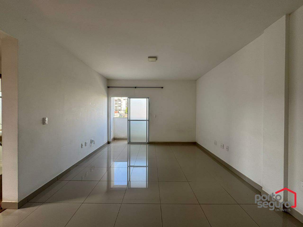 Apartamento à venda no São Sebastião: Apartamento à venda, São Sebastião - Divinópolis/MG