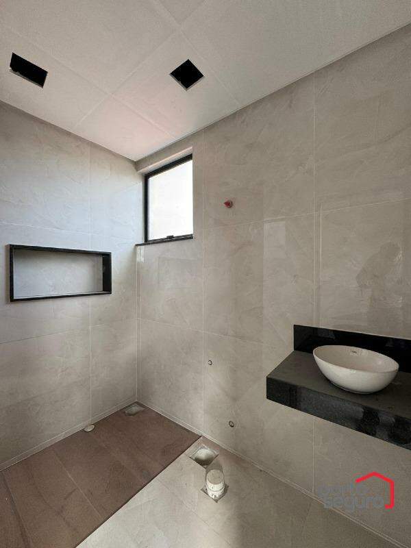 Apartamento à venda no Sidil: Apartamento à venda, Sidil - Divinópolis/MG