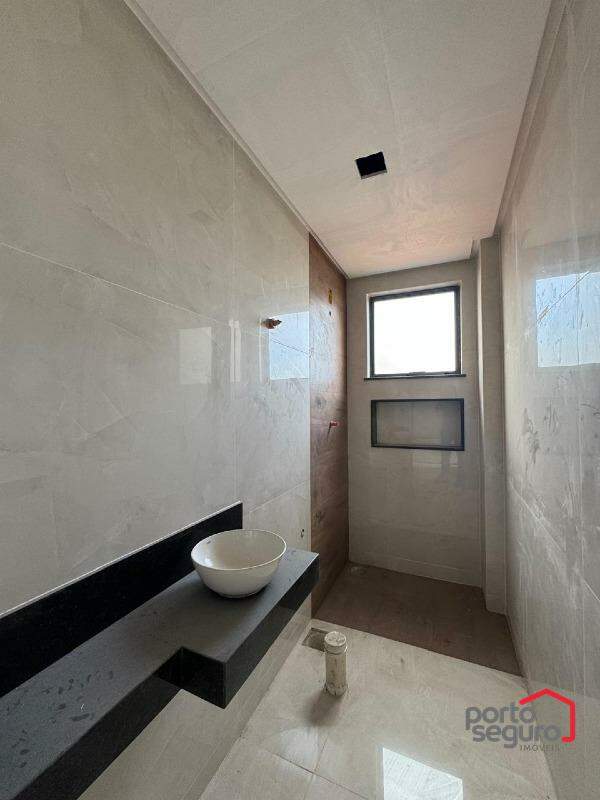 Apartamento à venda no Sidil: Apartamento à venda, Sidil - Divinópolis/MG