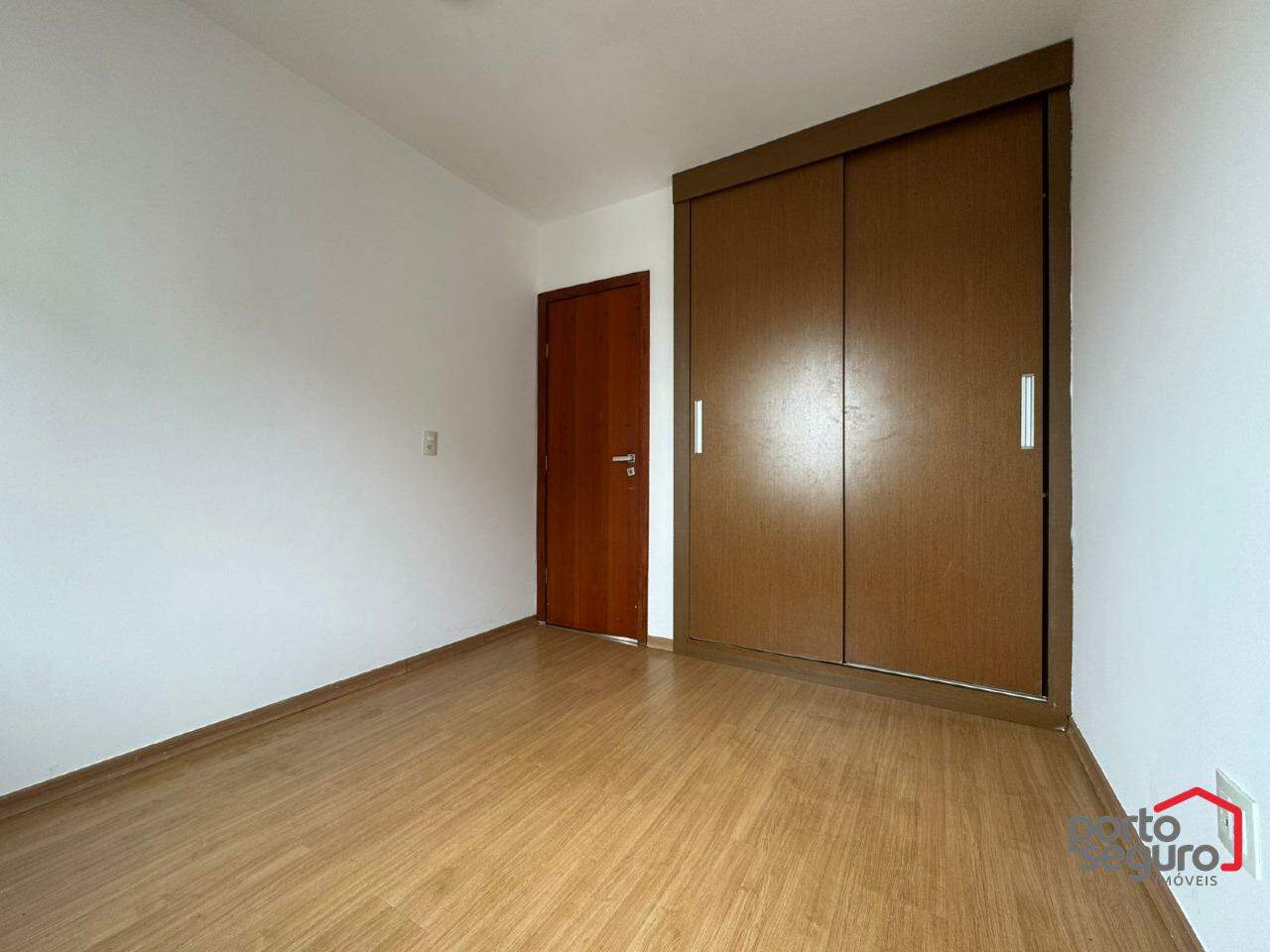 Apartamento à venda no Centro: Apartamento à venda, Centro - Divinópolis/MG