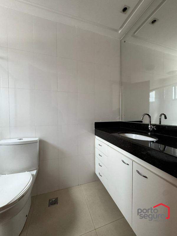 Apartamento à venda no Centro: Apartamento à venda, Centro - Divinópolis/MG