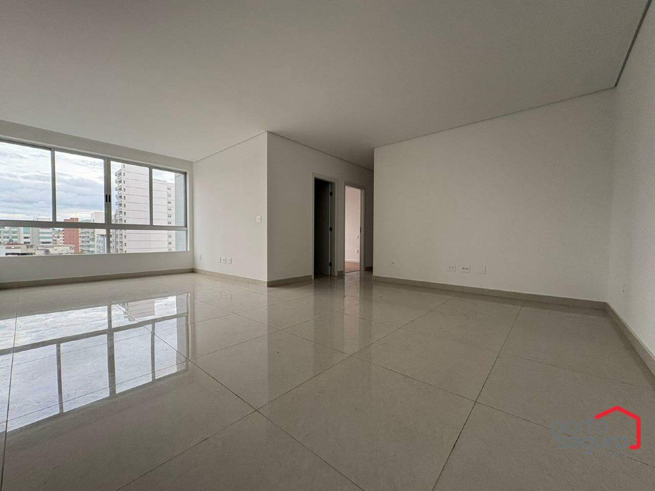 Apartamento à venda no Centro: Apartamento à venda, Centro - Divinópolis/MG