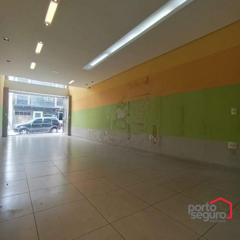 Loja para aluguel no Centro: Loja para alugar, Centro - Divinópolis/MG