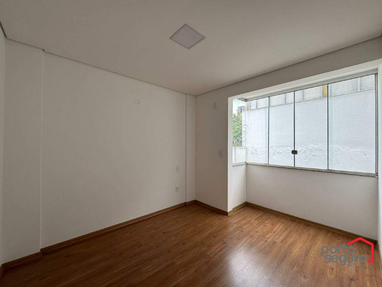 Apartamento para aluguel no Santo Antônio: Apartamento para alugar, Santo Antônio - Divinópolis/MG