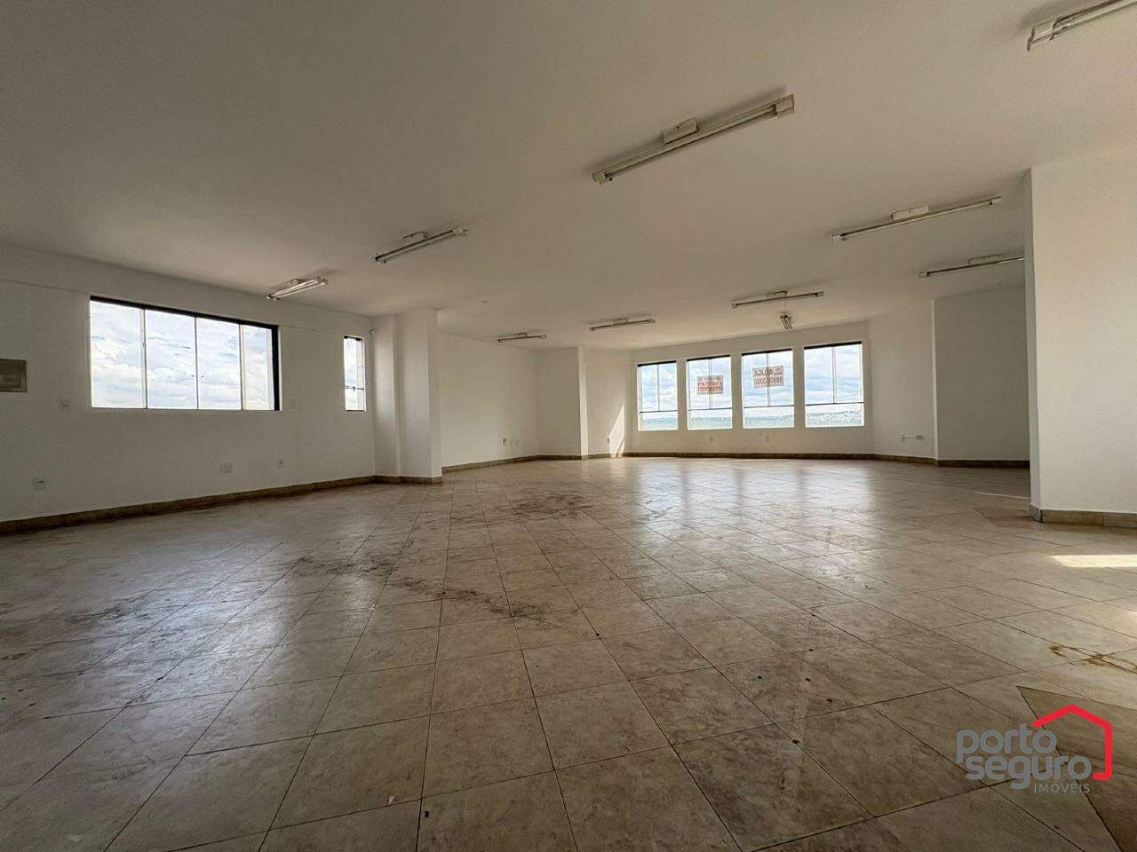 Sala para aluguel no Centro: Sala para alugar, Centro - Divinópolis/MG