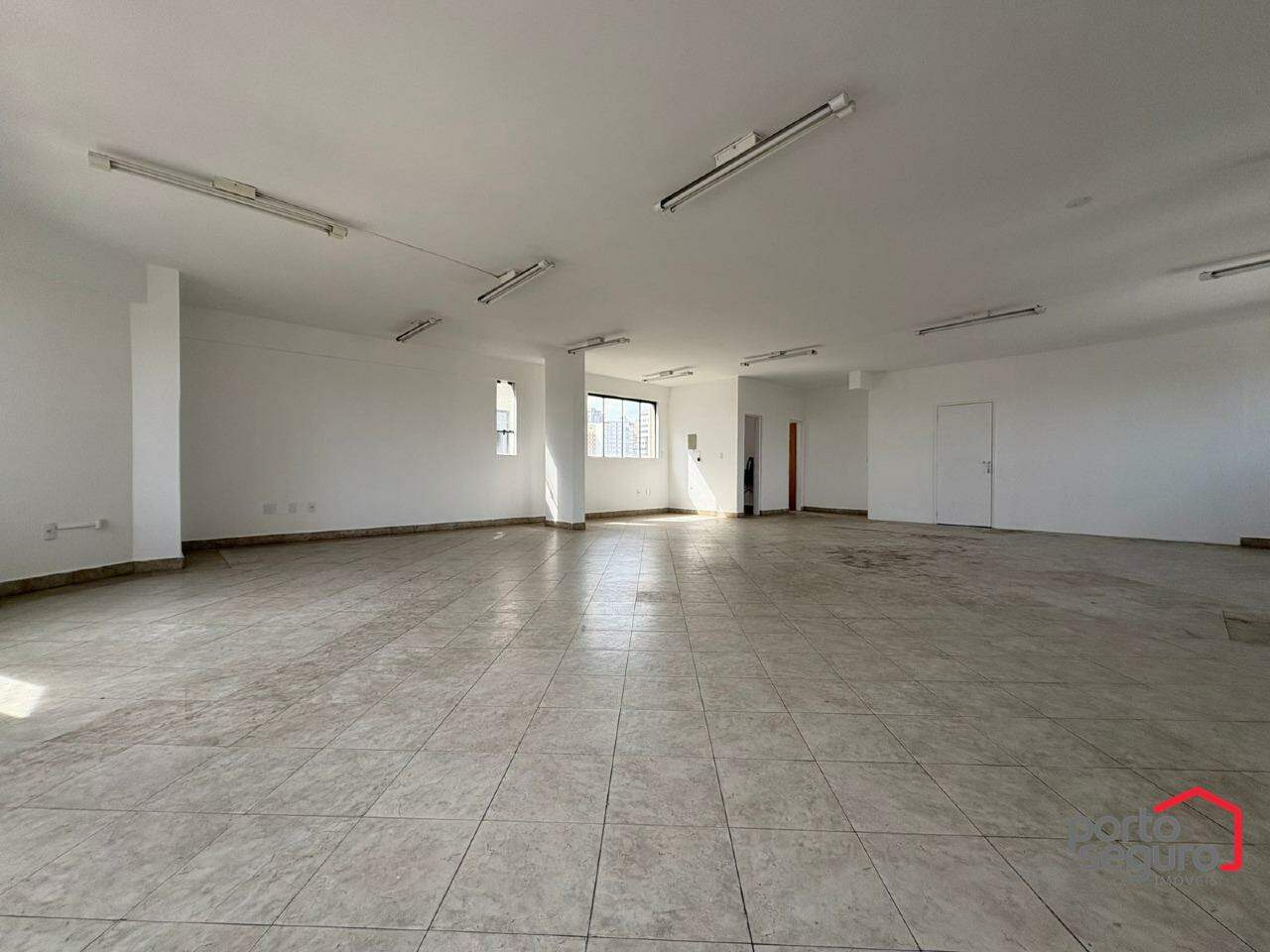 Sala para aluguel no Centro: Sala para alugar, Centro - Divinópolis/MG