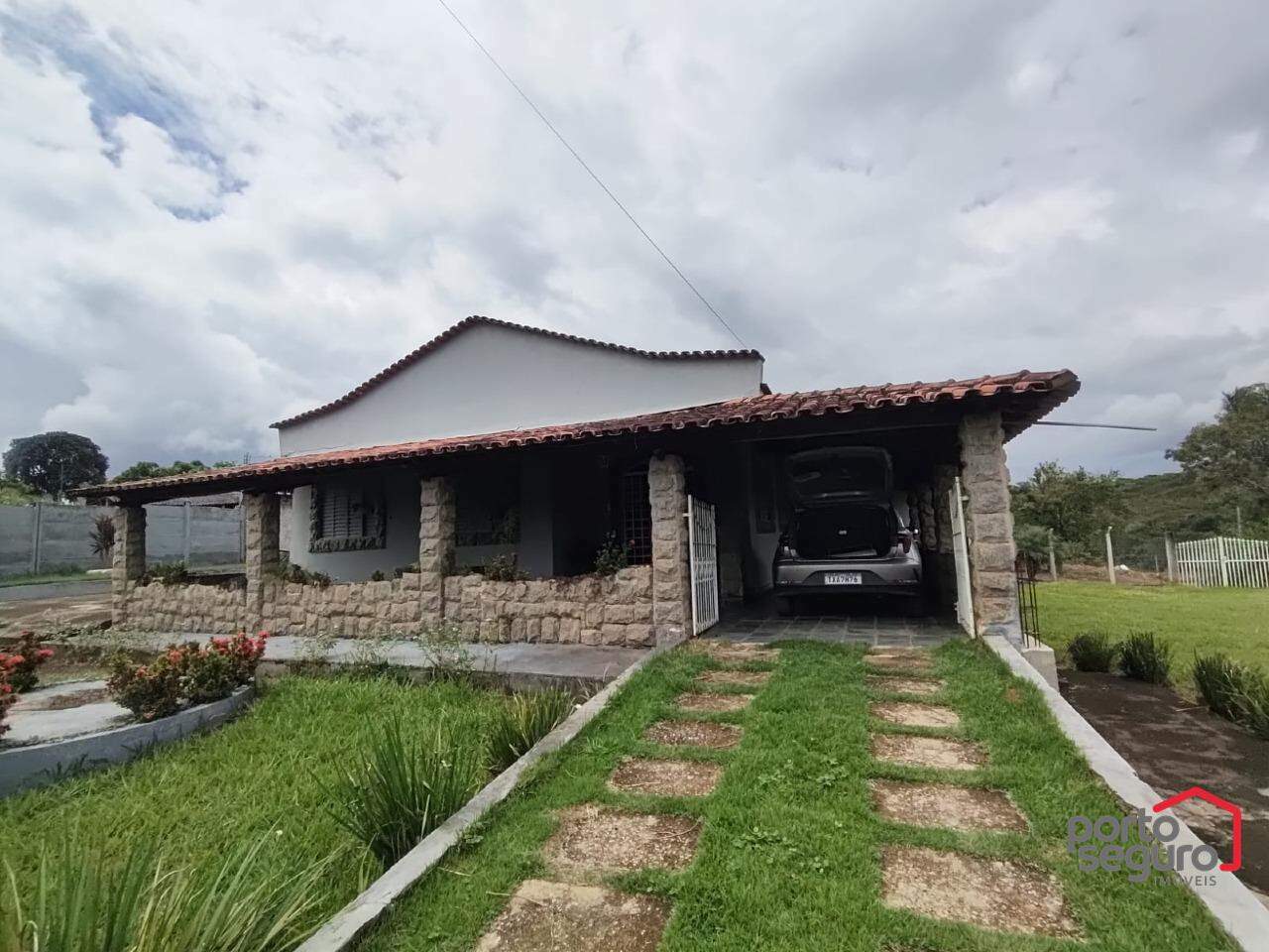 Casa para aluguel no Ermida: Casa para alugar, Ermida - Divinópolis/MG