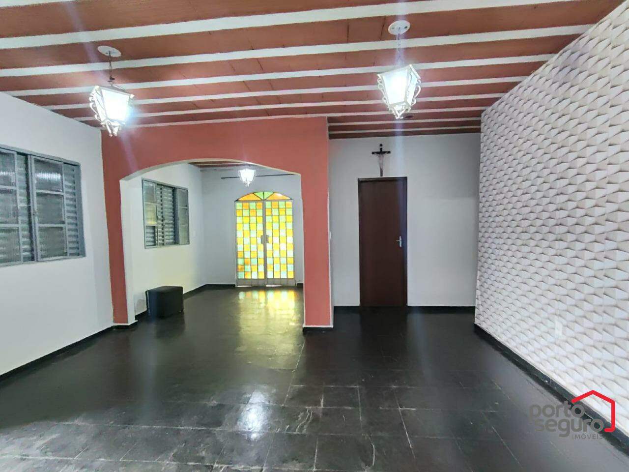 Casa para aluguel no Ermida: Casa para alugar, Ermida - Divinópolis/MG