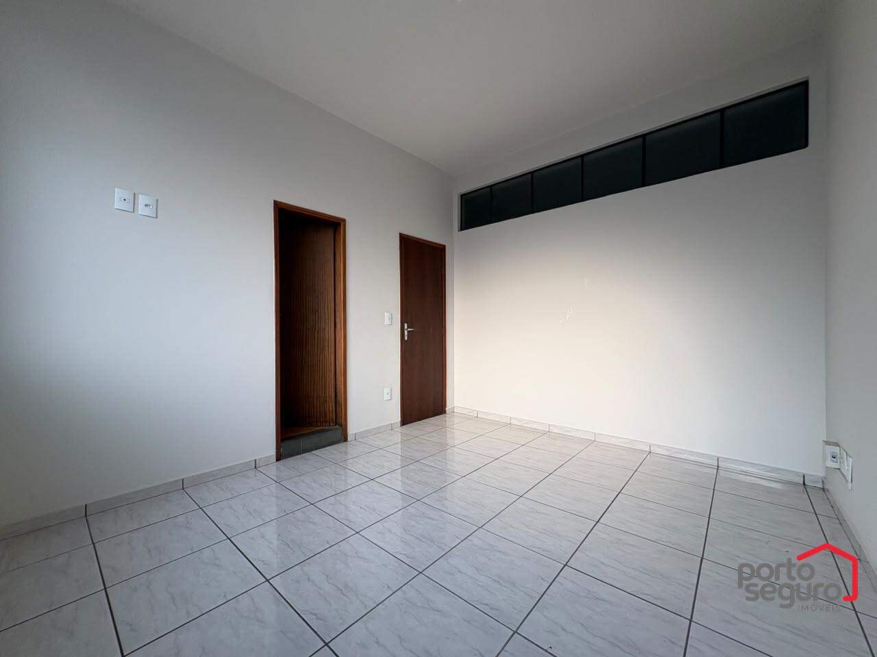 Apartamento para aluguel no Centro: Apartamento para alugar, Centro - Divinópolis/MG