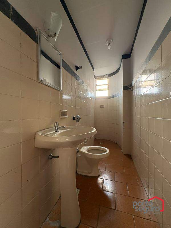 Apartamento para aluguel no Centro: Apartamento para alugar, Centro - Divinópolis/MG