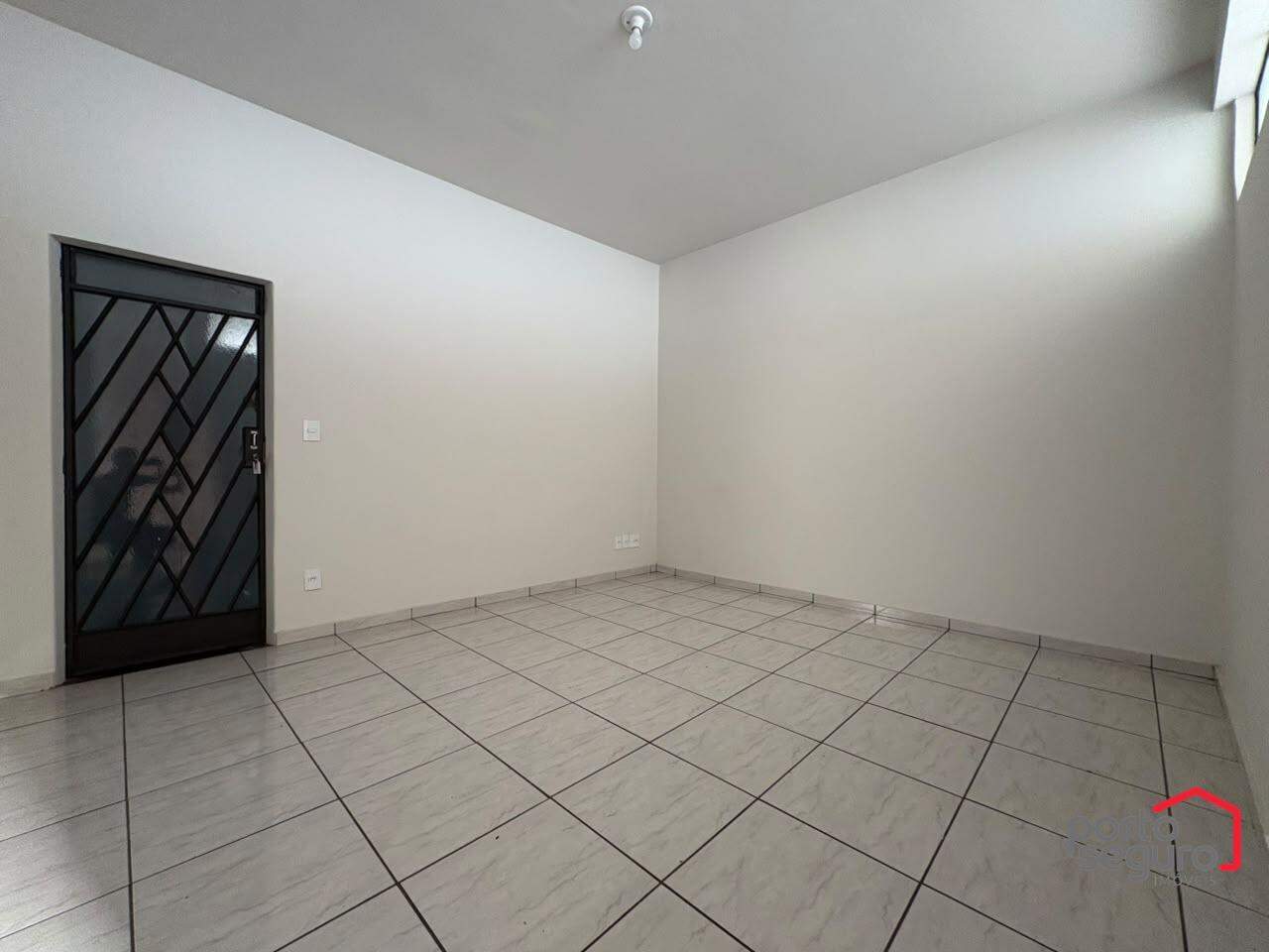 Apartamento para aluguel no Centro: Apartamento para alugar, Centro - Divinópolis/MG