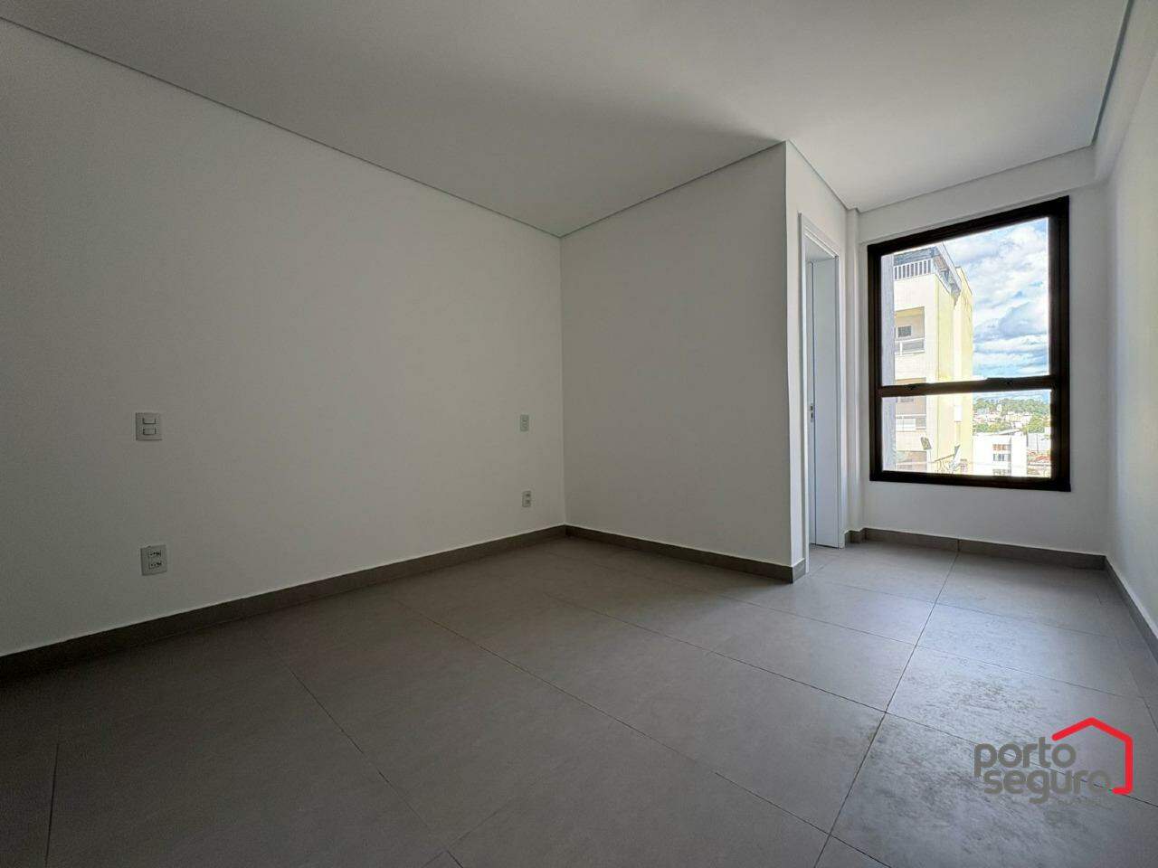 Apartamento para aluguel no Centro: Apartamento para alugar, Centro - Divinópolis/MG