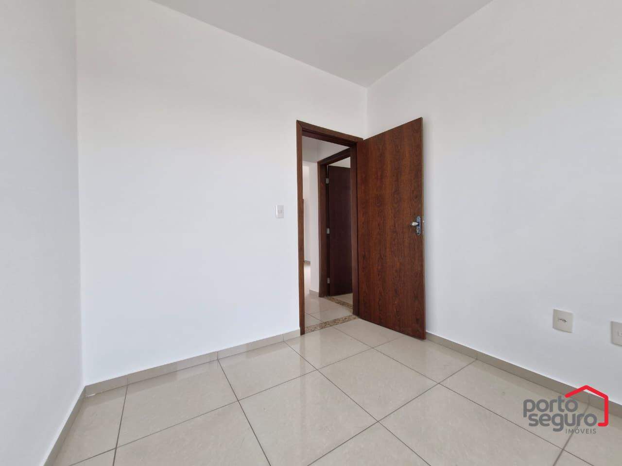 Apartamento à venda no Esplanada: Apartamento à venda, Esplanada - Divinópolis/MG