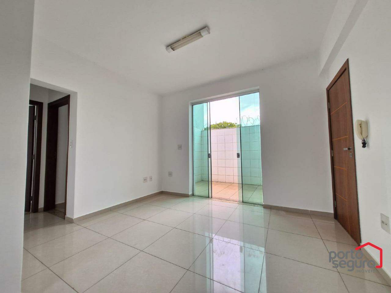 Apartamento à venda no Esplanada: Apartamento à venda, Esplanada - Divinópolis/MG
