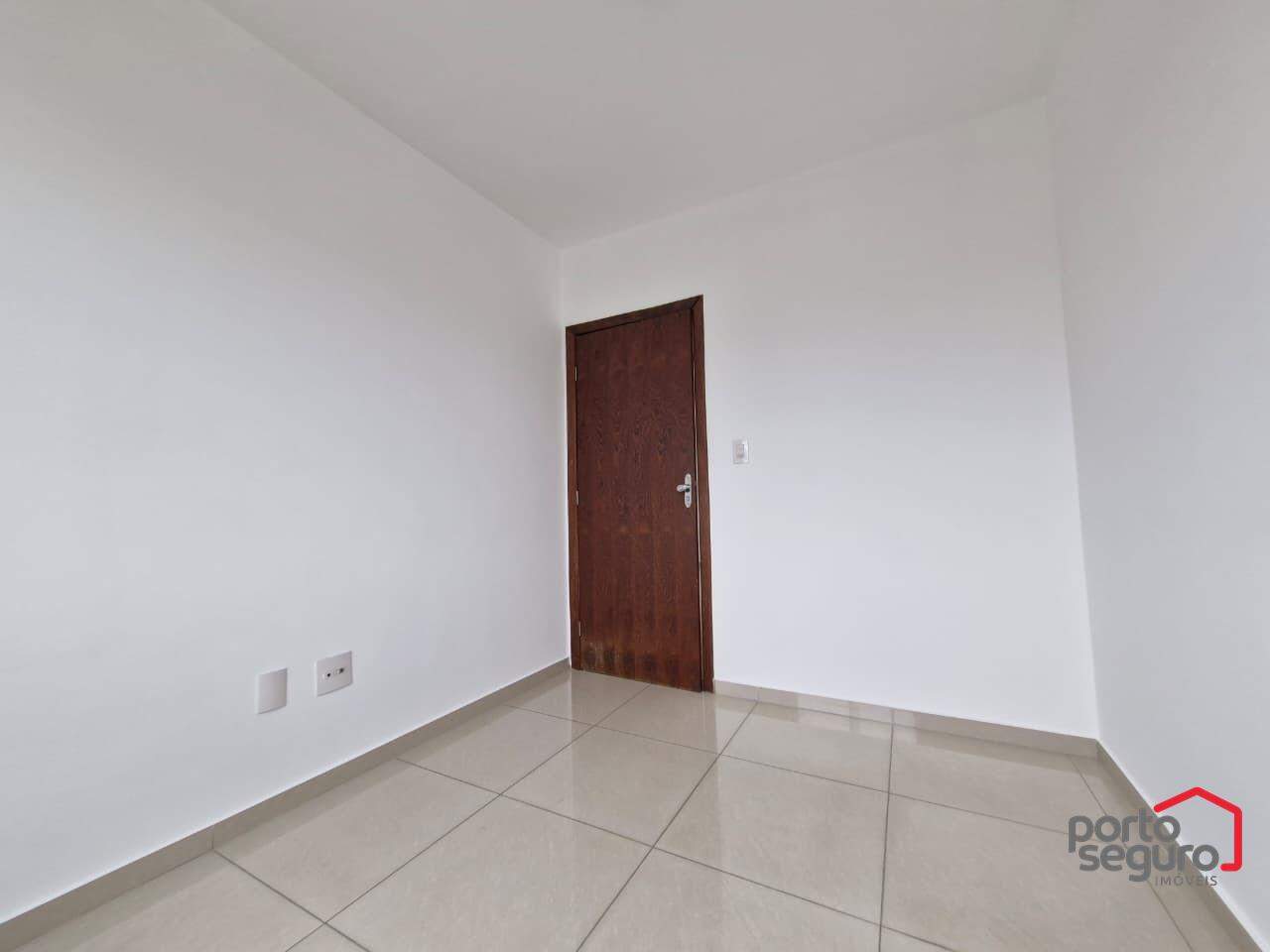 Apartamento à venda no Esplanada: Apartamento à venda, Esplanada - Divinópolis/MG