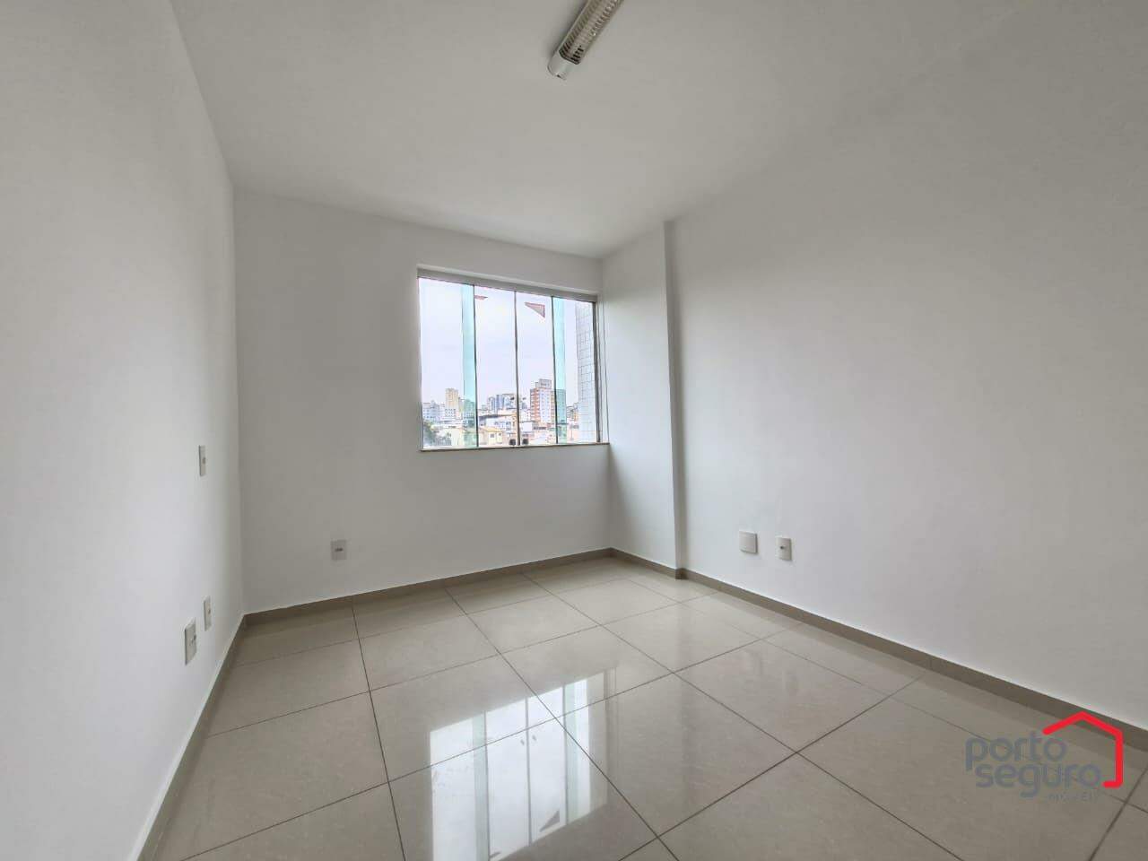 Apartamento à venda no Esplanada: Apartamento à venda, Esplanada - Divinópolis/MG