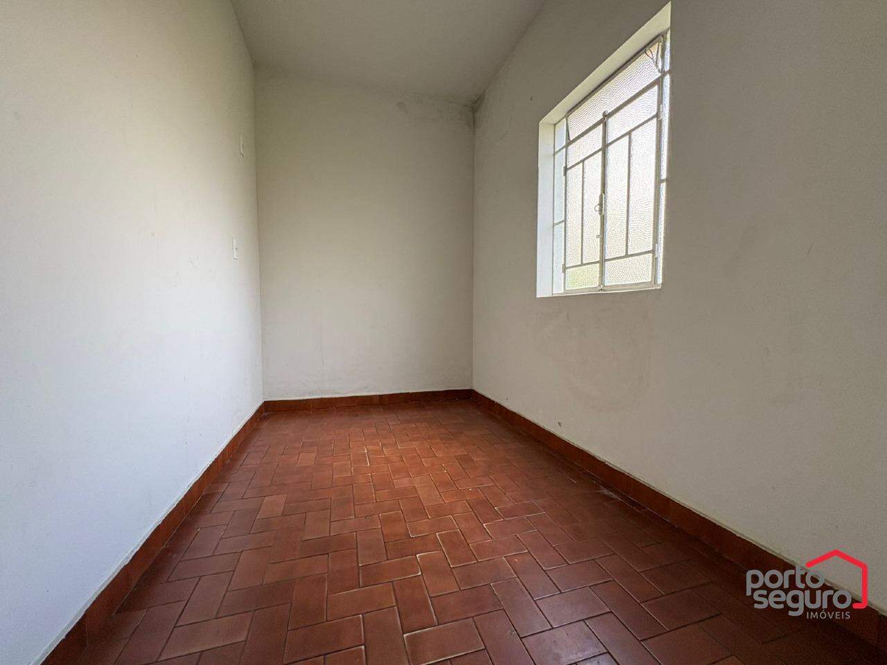 Casa Comercial para aluguel no Centro: Casa Comercial para alugar, Centro - Divinópolis/MG