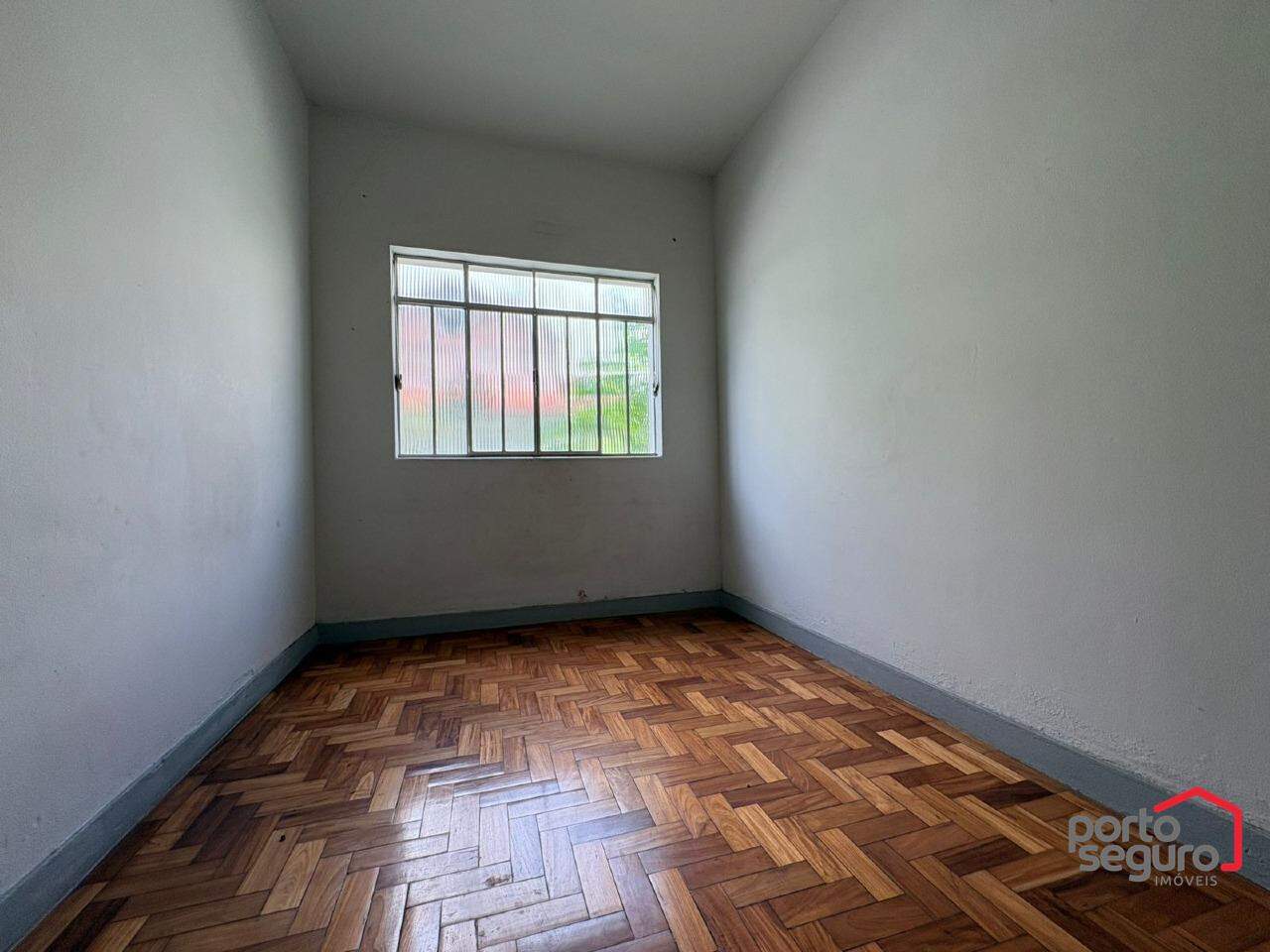 Casa Comercial para aluguel no Centro: Casa Comercial para alugar, Centro - Divinópolis/MG