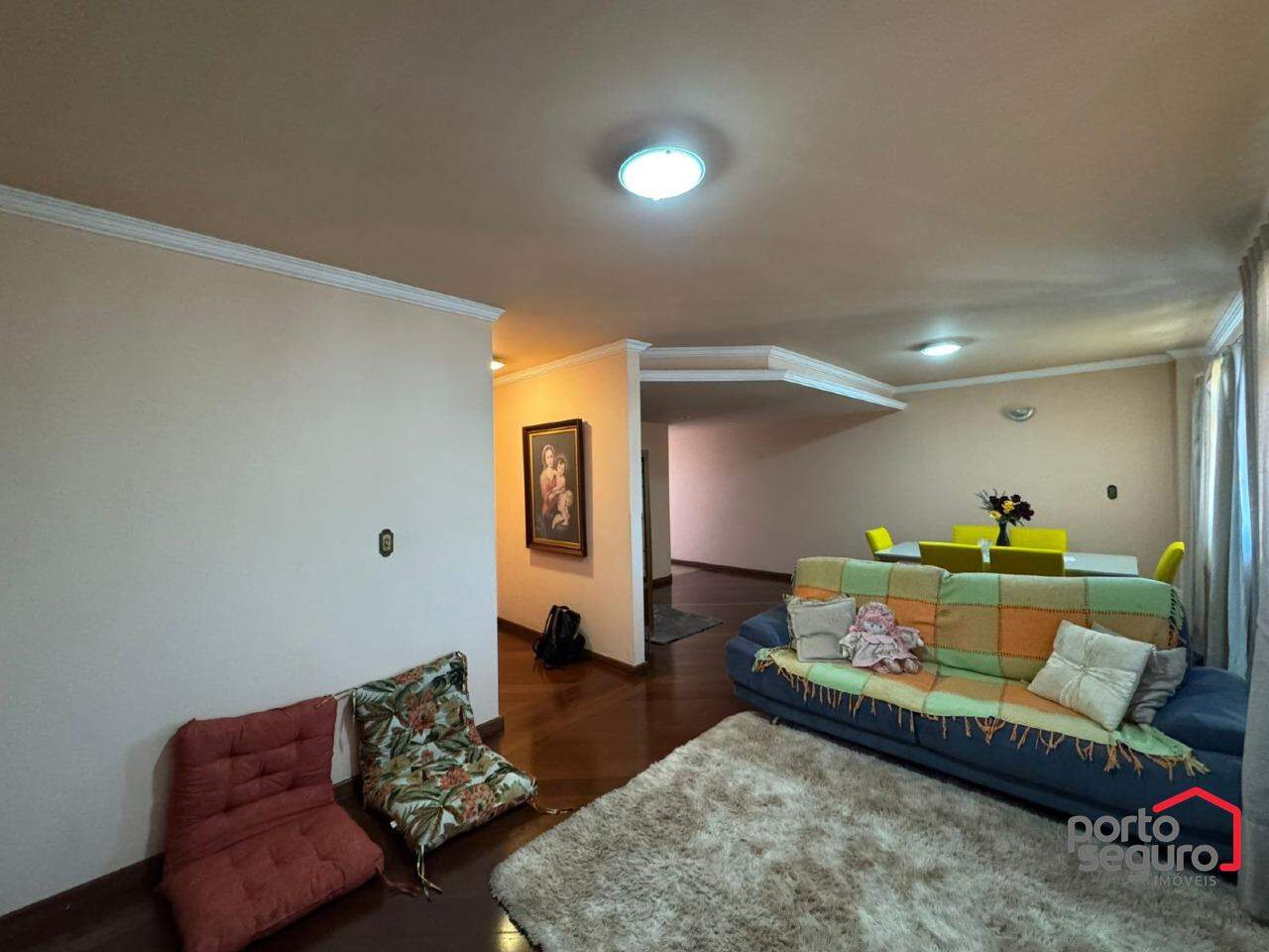 Apartamento à venda no Centro: Apartamento à venda, Centro - Divinópolis/MG
