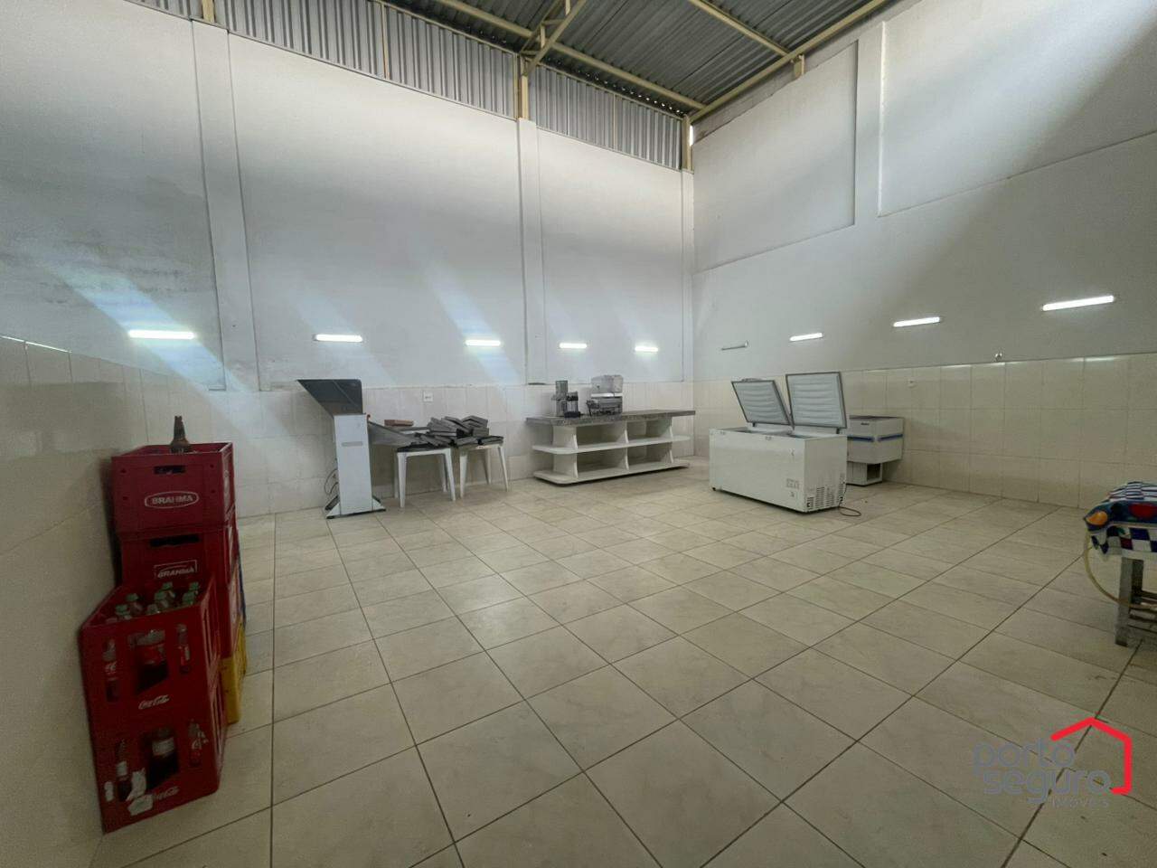 Loja para aluguel no Nossa Senhora da Conceição: Loja para alugar, Nossa Senhora da Conceição - Divinópolis/MG