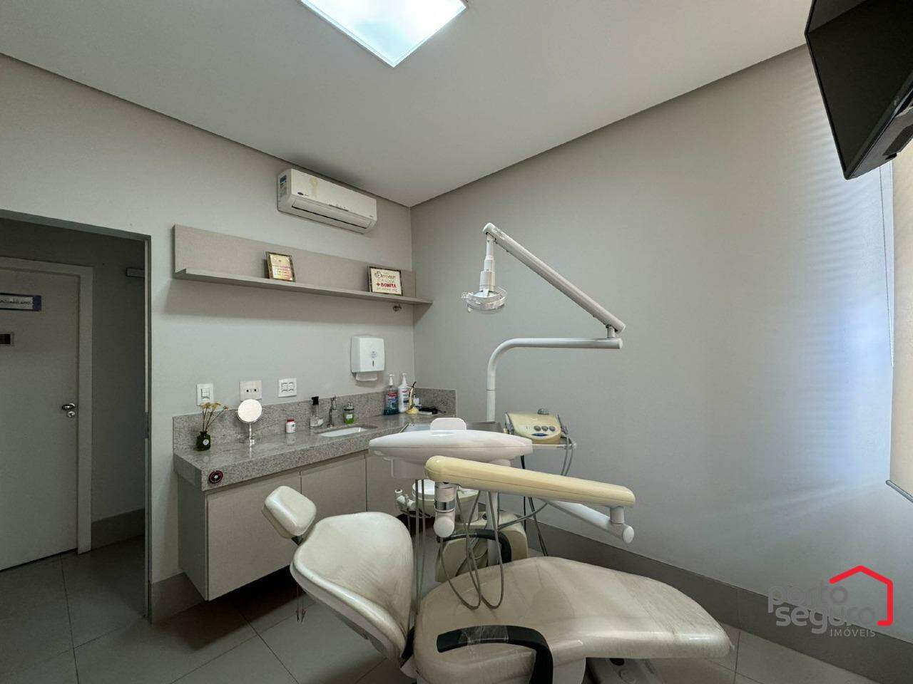 Sala para aluguel no São José: Sala para alugar, São José - Divinópolis/MG