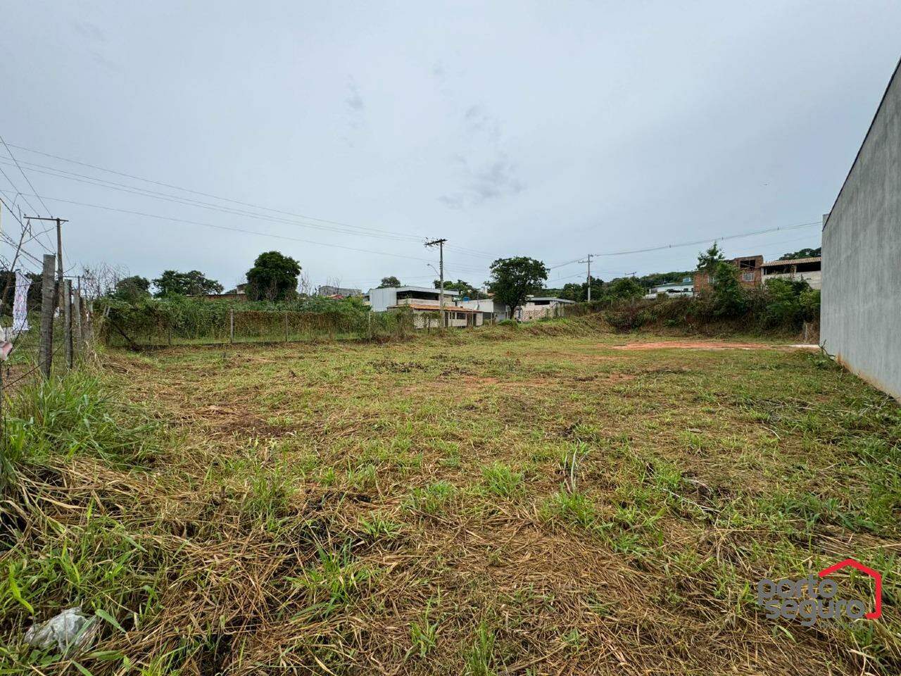 Lote para aluguel no Nações: Lote para alugar, Nações - Divinópolis/MG