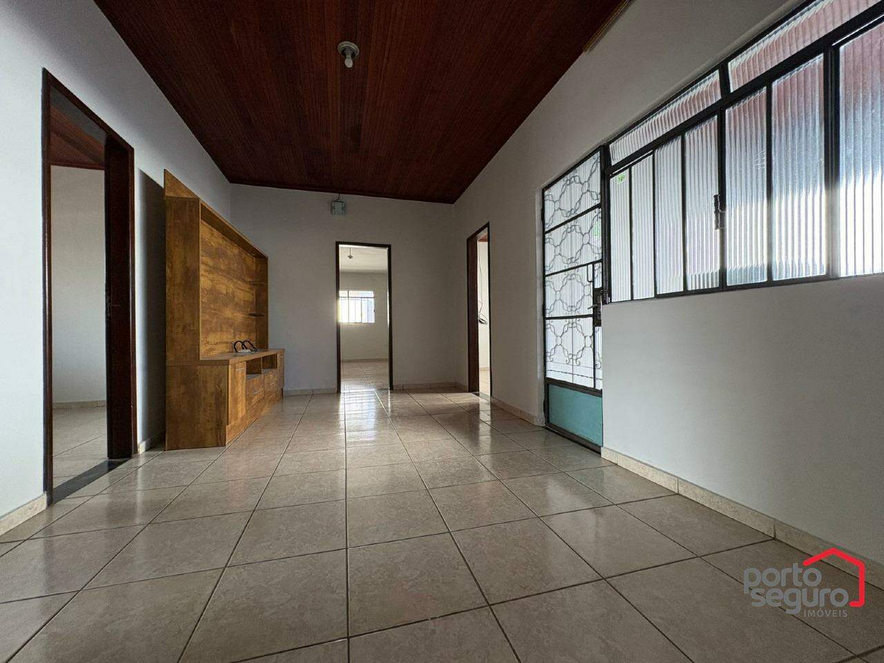 Casa para aluguel no Centro: Casa para alugar, Centro - Divinópolis/MG