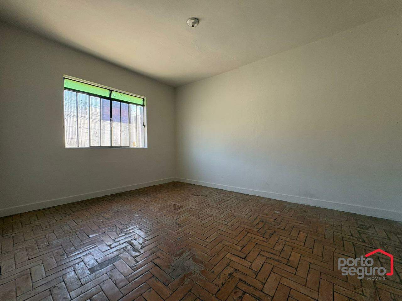 Casa para aluguel no Centro: Casa para alugar, Centro - Divinópolis/MG