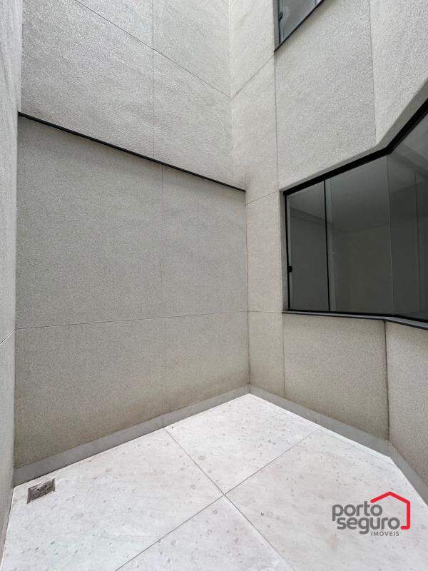 Apartamento à venda no Centro: Apartamento à venda, Centro - Divinópolis/MG