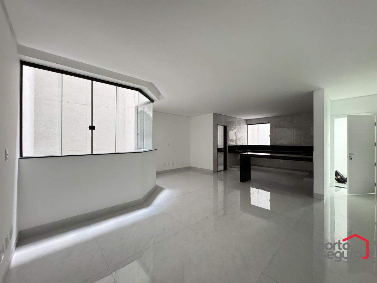 Apartamento à venda no Centro: Apartamento à venda, Centro - Divinópolis/MG