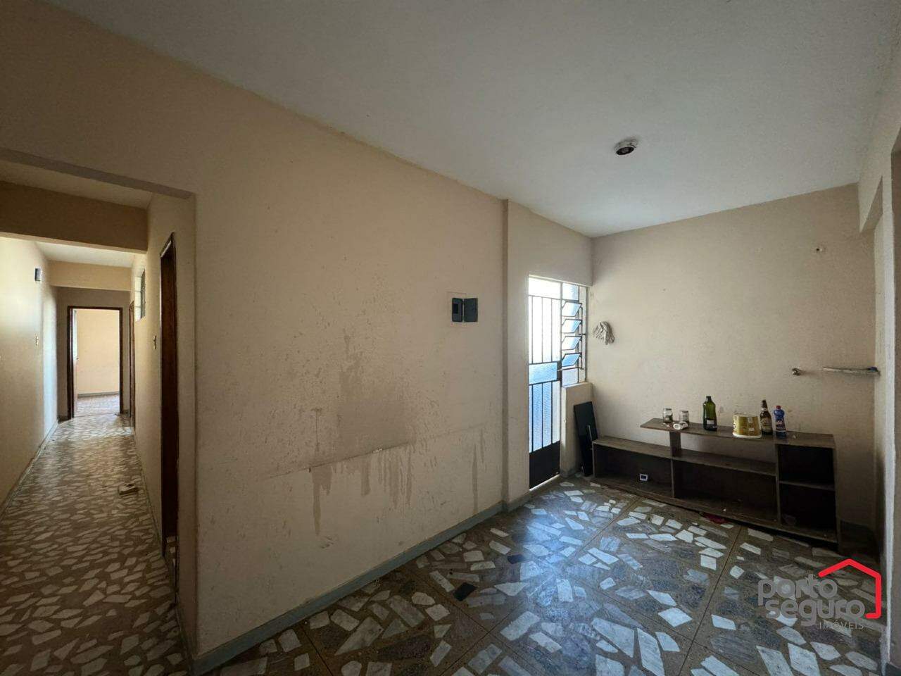Apartamento para aluguel no Centro: Apartamento para alugar, Centro - Divinópolis/MG