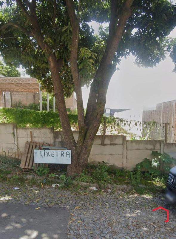 Lote para aluguel no Levindo Paula Pereira: Lote para alugar, Levindo Paula Pereira - Divinópolis/MG