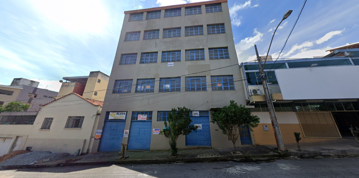 Prédio comercial para aluguel no Centro: Prédio comercial para alugar, Centro - Divinópolis/MG