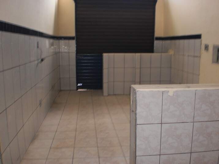 Prédio comercial para aluguel no Centro: Prédio comercial para alugar, Centro - Divinópolis/MG